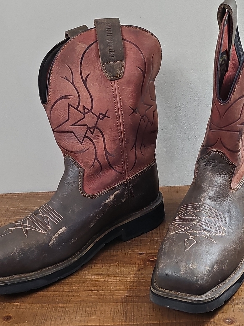 Red Wing Irish Setter Women's Brown & Rust Western Work Boots - Durable Leather